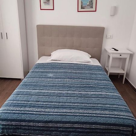 Alo Alo Albergo Casteggio 外观 照片