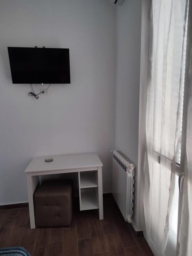 Alo Alo Albergo Casteggio 外观 照片
